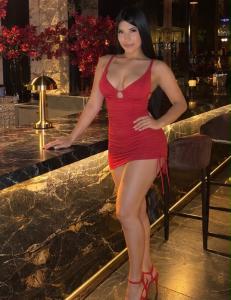 631562814: Chica busca chico en Lérida