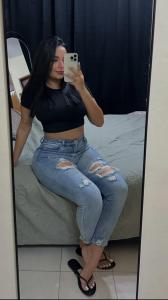 672308144: Chica busca chico en Orense