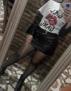 614436836: Chica busca chico en León