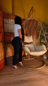 603961007: Chica busca chico en Sevilla