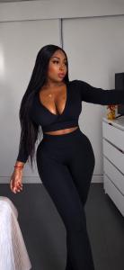697715622: Chica busca chico en Murcia