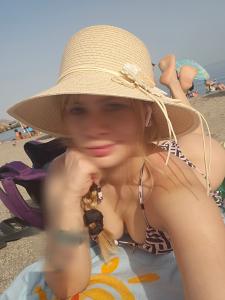 661864199: Chica busca chico en Murcia