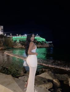 612432278: Chica busca chico en Madrid