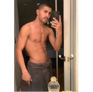 628674070: Chico busca chica en Alicante