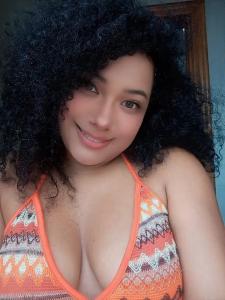 641395608: Chica busca chico en Málaga