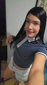 677439092: Chica busca chico en Madrid