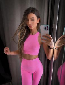 673326254: Chica busca chico en Málaga