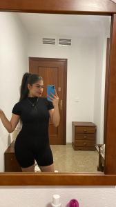 637952355: Chica busca chico en Málaga