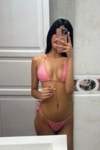 617944383: Chica busca chico en Murcia