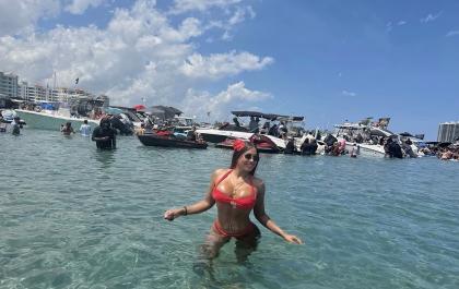 743028859: Chica busca chico en Las Palmas