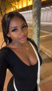 666785927: Chica busca chico en Valladolid
