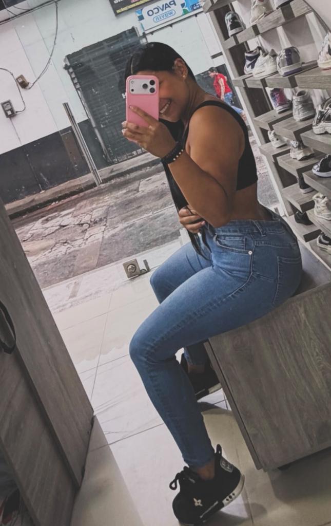 623122637: Chica busca chico en Madrid