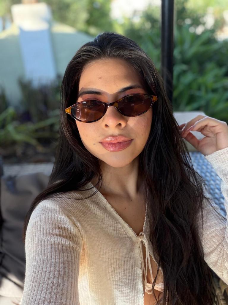 Chica busca chico en Almería: 