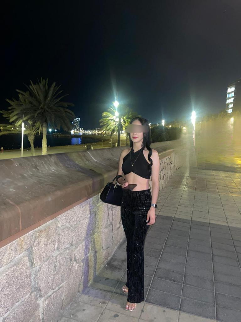 Chica busca chico en Barcelona: 