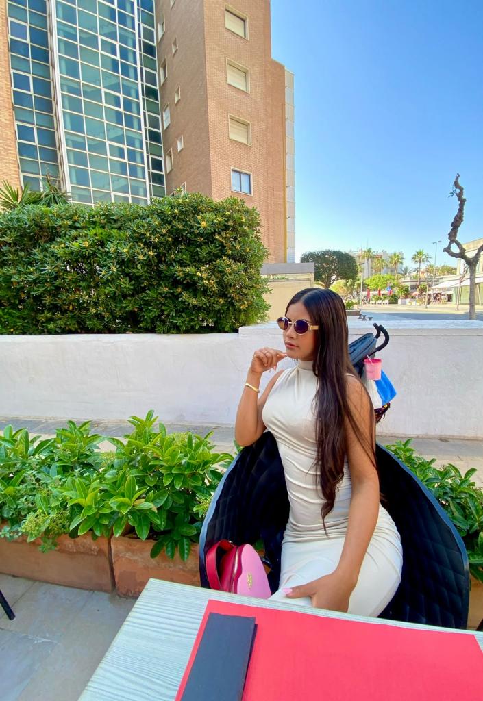Chica busca chico en Barcelona: 