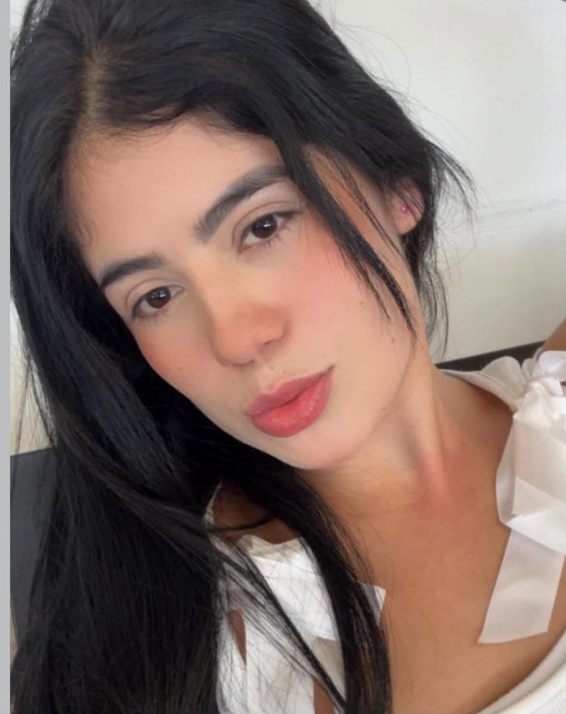 623573070: Chica busca chico en Málaga