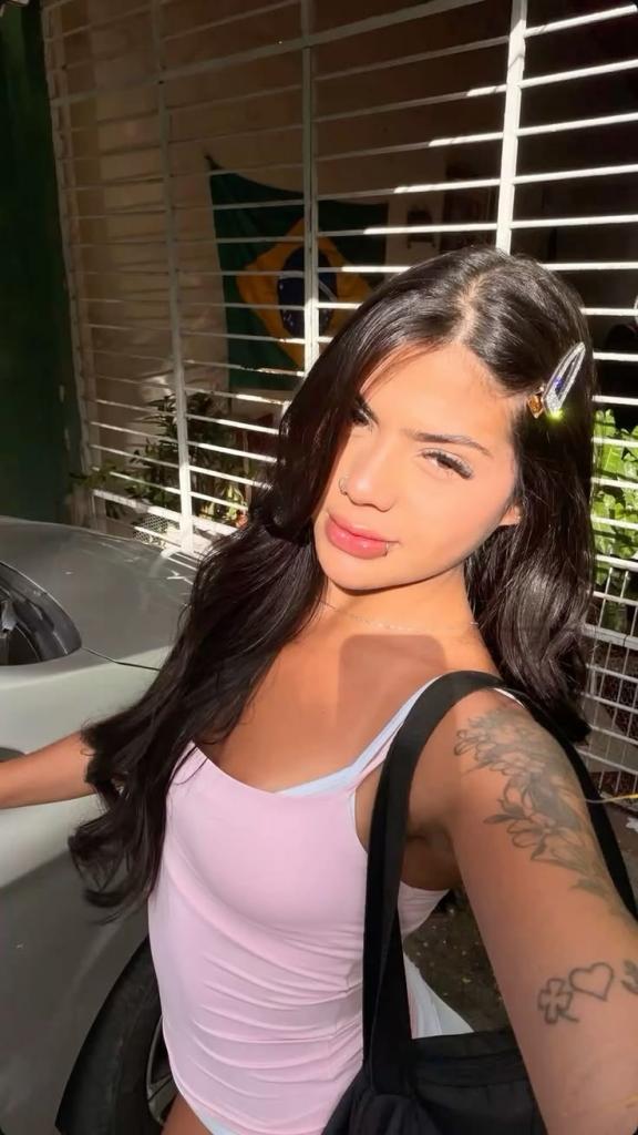 614623724: Chica busca chico en Málaga