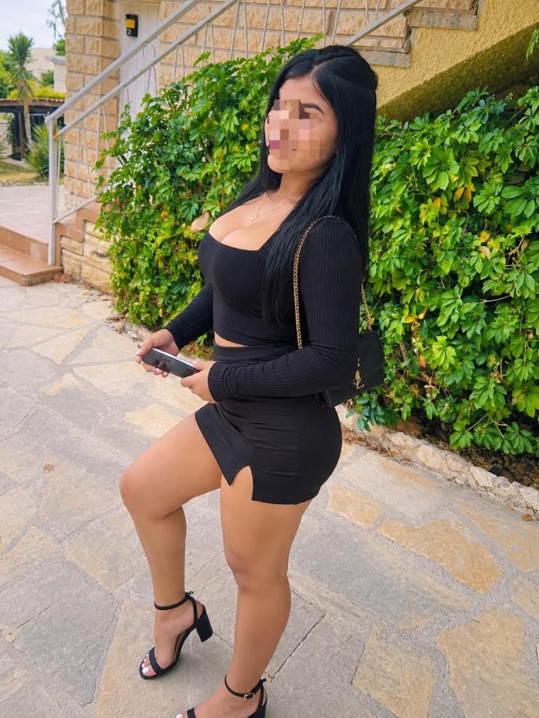 Chica busca chico en Barcelona: 