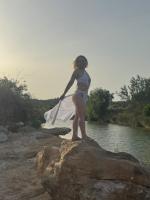 666459493: Chica busca chico en Barcelona