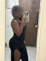 677894034: Chica busca chico en Navarra