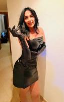 634380138: Transexual en León