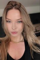673598096: Chica busca chico en Barcelona