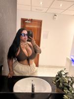 682057117: Chica busca chico en Barcelona