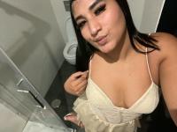 613655865: Chica busca chico en Barcelona