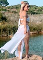 666459493: Chica busca chico en Barcelona