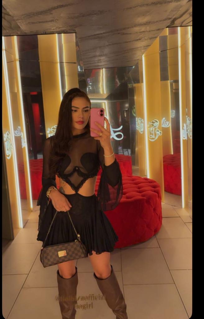 664011225: Chica busca chico en Lérida