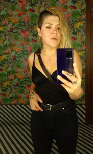 Chica busca chico en Granada: 