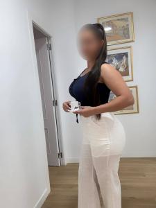 604295387: Chica busca chico en Valencia