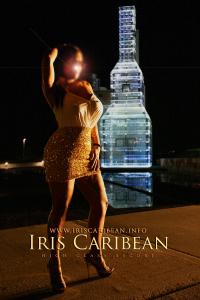 613431135: Chica busca chico en La Coruña