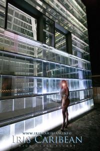 613431135: Chica busca chico en La Coruña