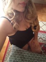 624914273: Chica busca chico en Barcelona