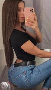 Chica busca chico en Sevilla: 