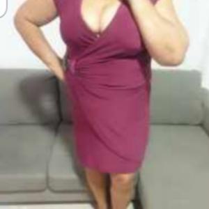 642560404: Chica busca chico en Madrid