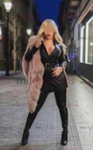 641076771: Transexual en León