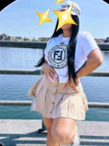Chica busca chico en Huelva: 