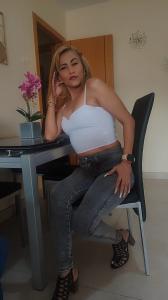 Chica busca chico en Tenerife: 