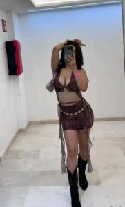 Chica busca chico en Cádiz: 
