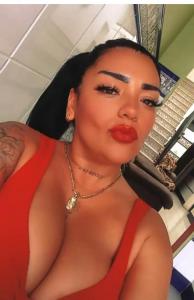 Chica busca chico en Tenerife: 