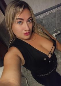 Chica busca chico en Tenerife: 