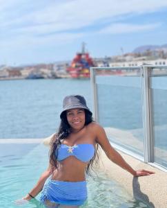 Chica busca chico en Alicante: 
