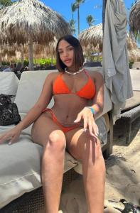 Chica busca chico en Jaén: 