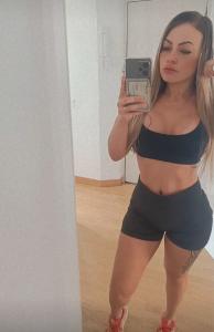 Chica busca chico en Albacete: Chica busca chico
