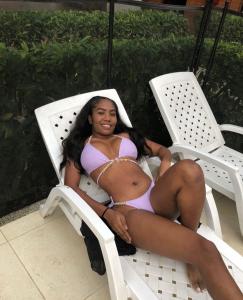 Chica busca chico en Alicante: 
