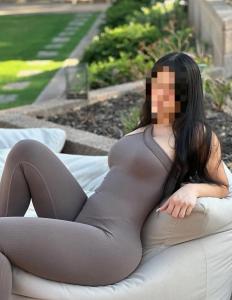 641366577: Chica busca chico en La Coruña