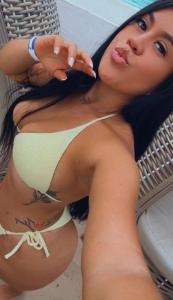 613903404: Chica busca chico en Valencia