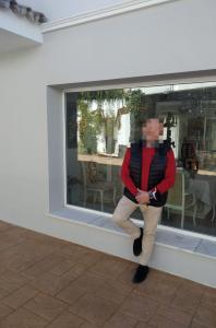 611279447: Chico busca chica en Cantabria